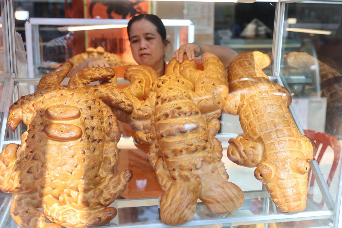 Giant animal shaped bread in Saigon